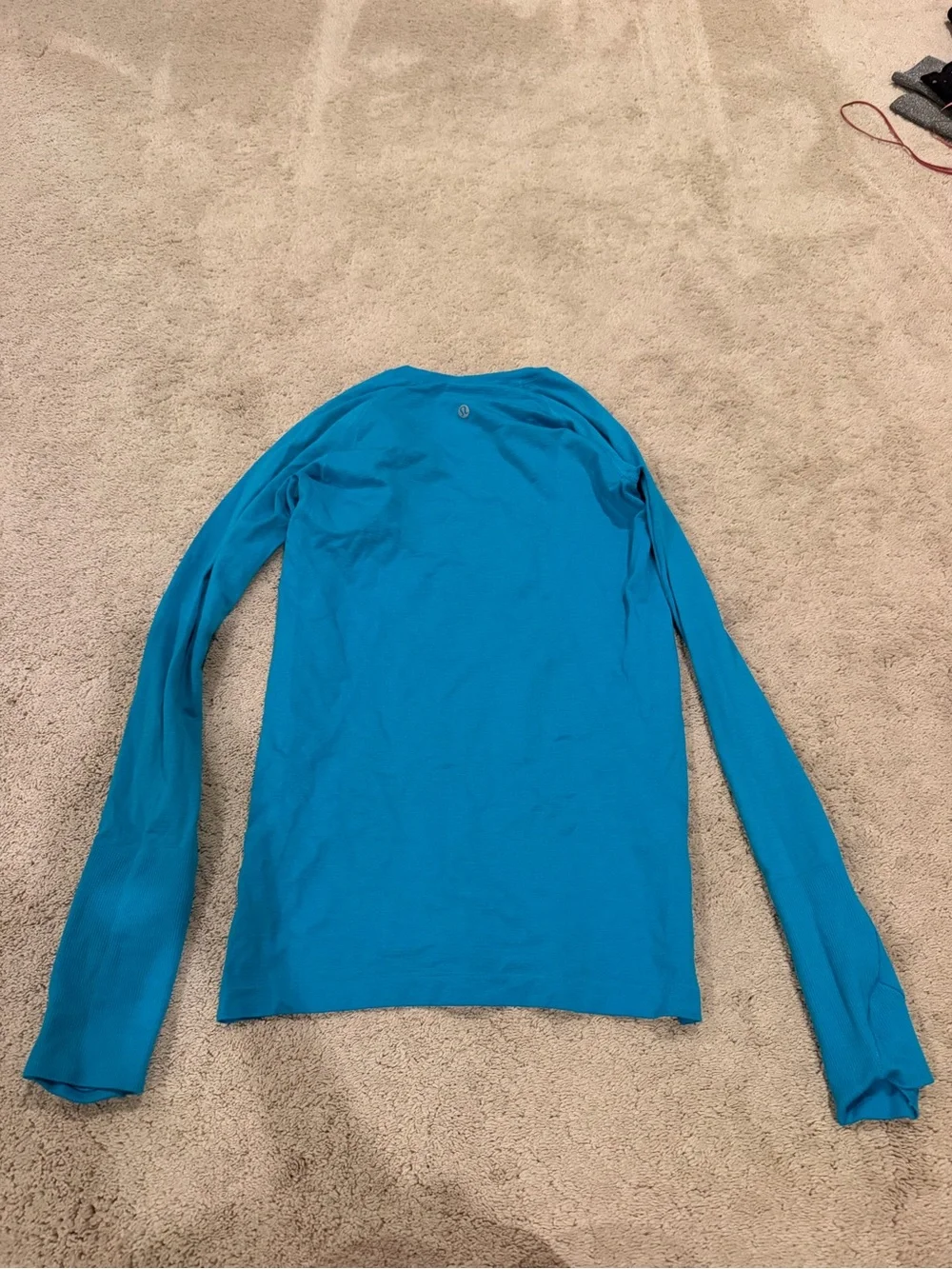 lululemon athletica swiftly tech Long-Sleeve Size 6 in Turquoise Tide